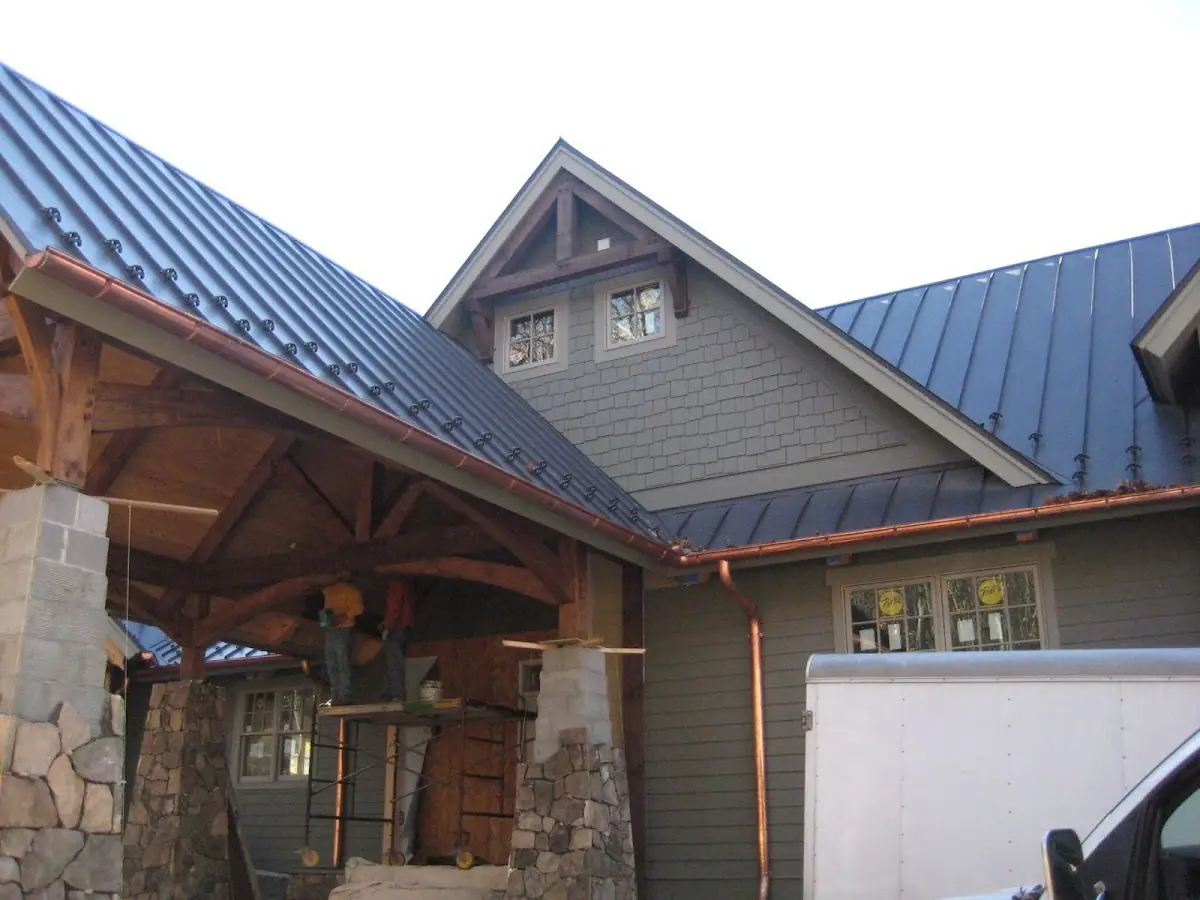Craftsman Roofing team delivering quality roofing work in Hurd Corners
